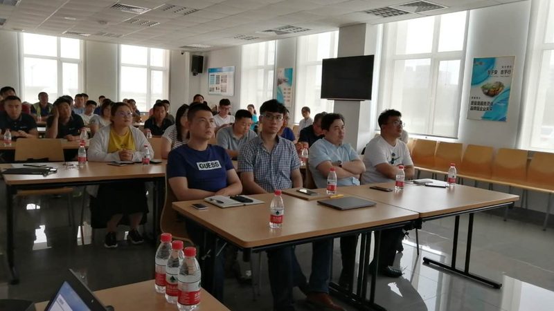 小标题：叉车证的重要性