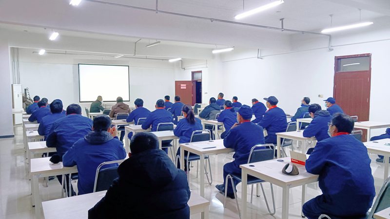 育婴师实操培训包过班，如何选择性价比高的课程？**